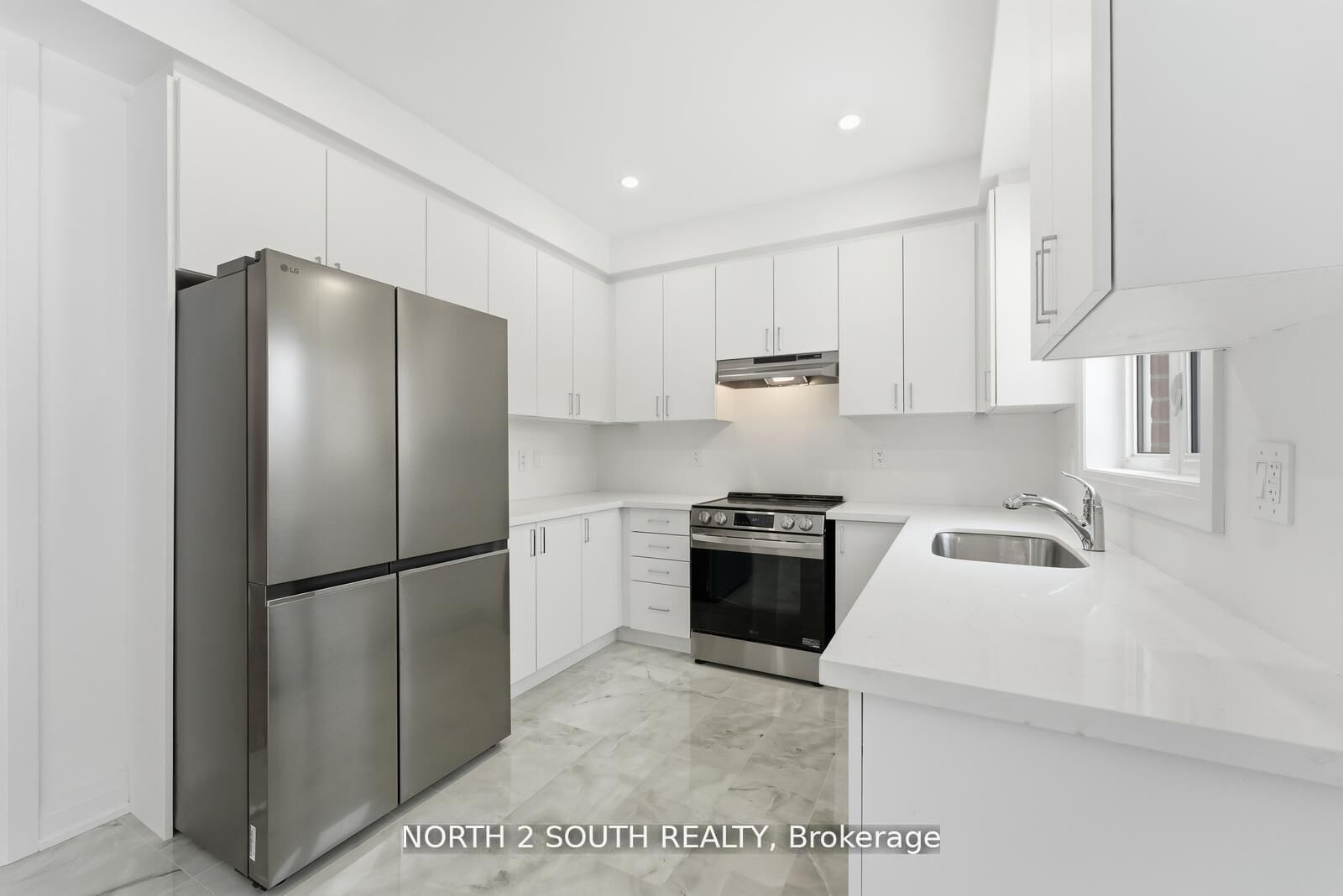 Property Photo:  75 Virro Court  ON L4H 5G5 