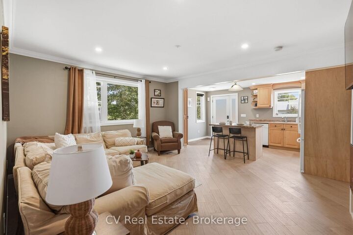 Property Photo:  309 High Street  ON P0C 1H0 