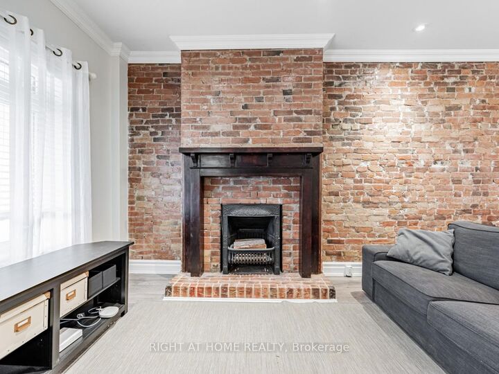 Property Photo: 10 St Annes Road ON M6J 2C1