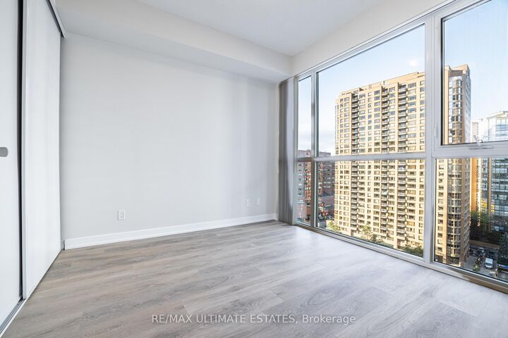 4955 Yonge Street 1109 — photo 1