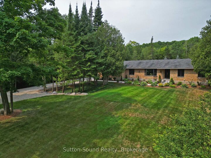 Property Photo: 286 Balmy Beach Road N ON N4K 5N4
