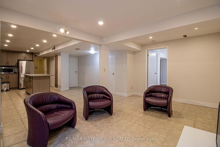 Property Photo:  507 Charnwood Court Basement  ON L1V 4Y1 