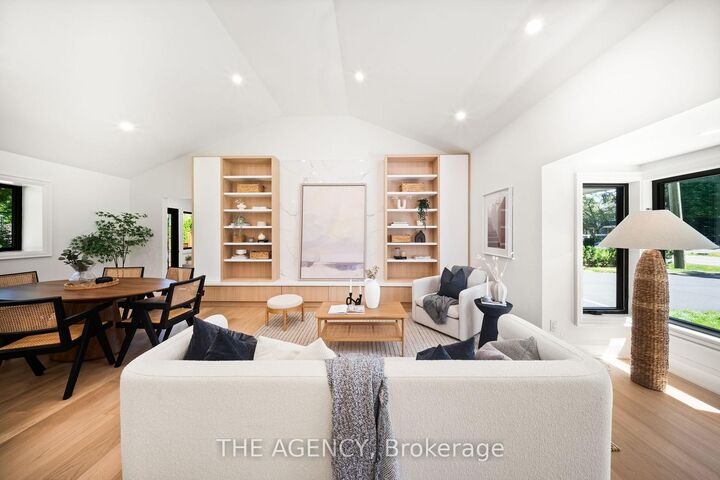 Property Photo: 201 Trelawn Avenue ON L6J 4R3
