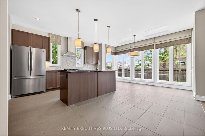 Property Photo:  1 Sunset Way  ON L2V 0B6 