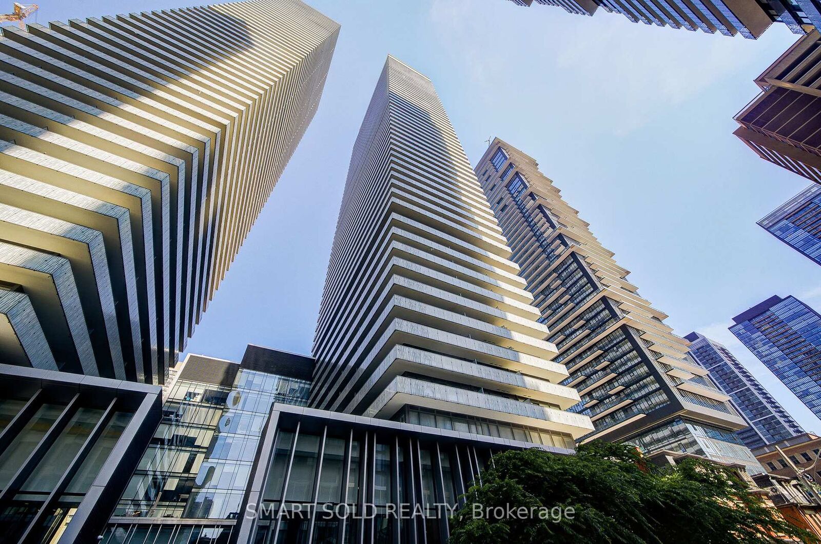 Property Photo: 50 Charles Street E 2909 ON M4Y 0C3