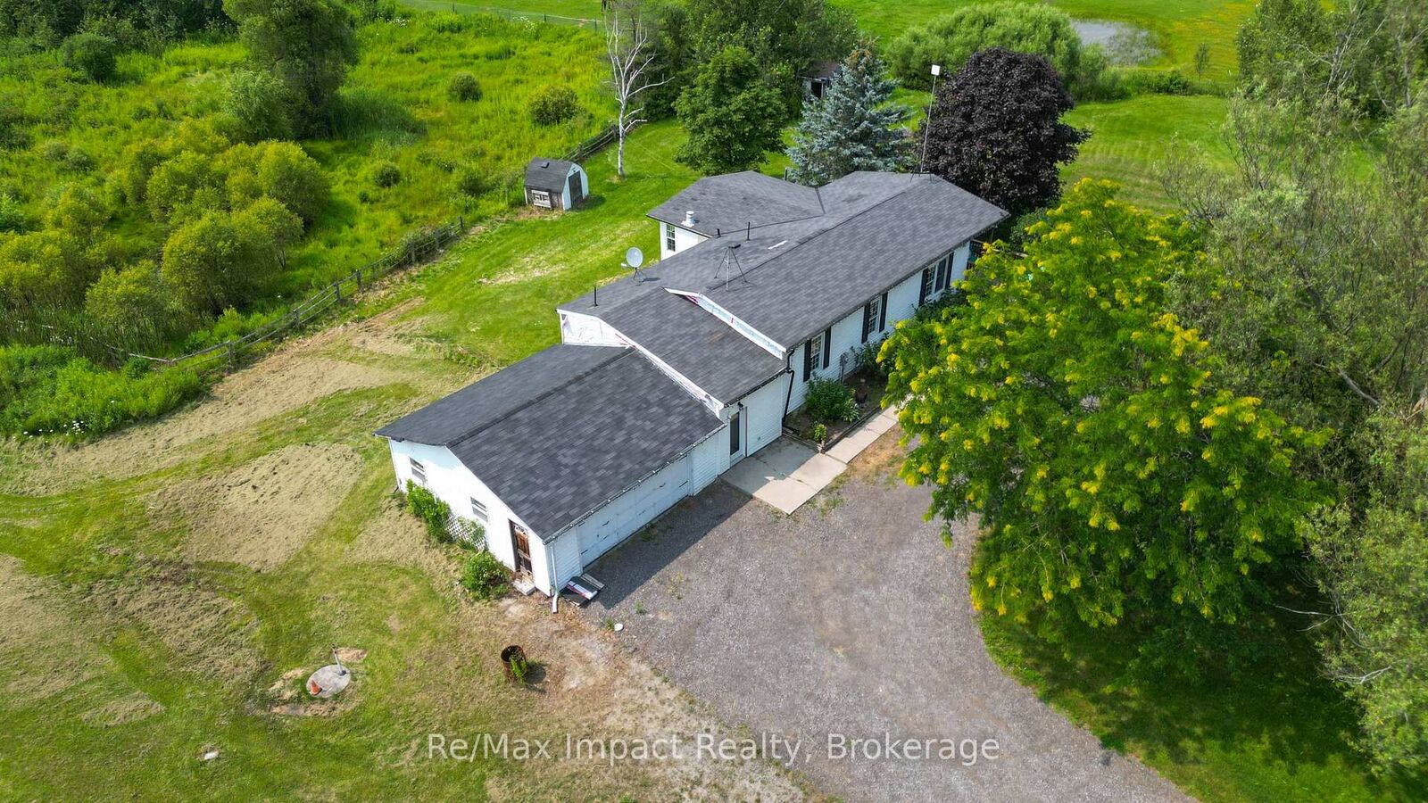 Property Photo: 1004 Broomfield Road ON K0K 1M0