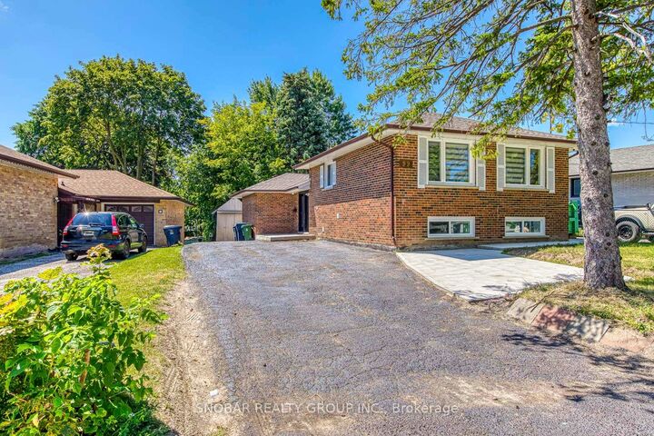 99 Jeffcoat Drive — photo 1