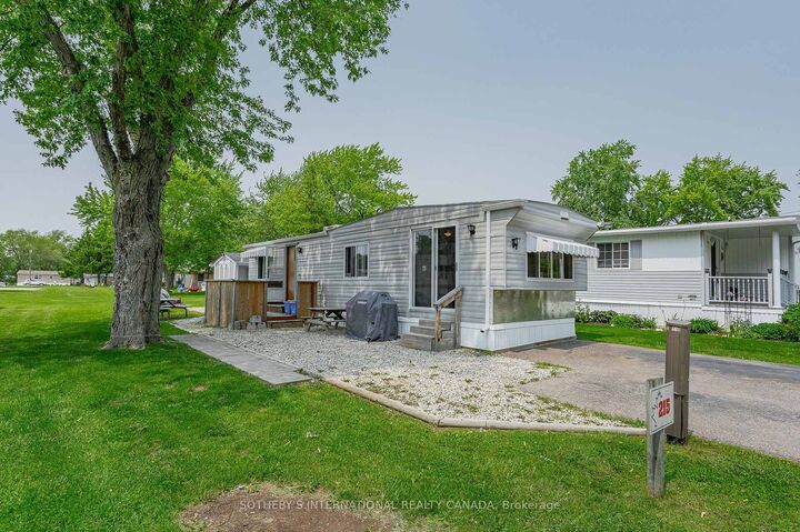 Property Photo:  580 Beaver Creek Road 215  ON N2J 3Z4 