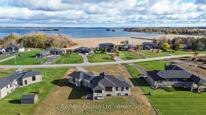 Property Photo: 25 Leaside Drive ON K8N 4Z7