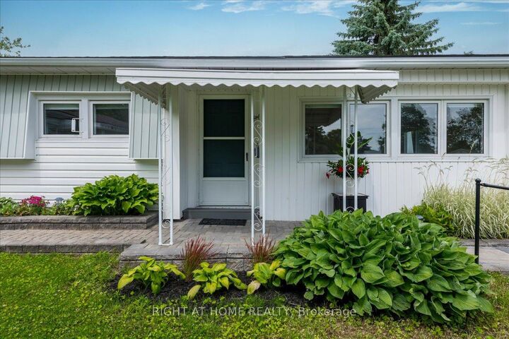 Property Photo: 15 Flora Drive ON L9S 1R3
