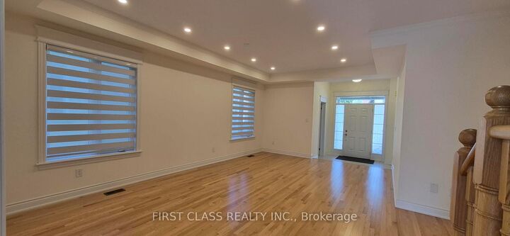 Property Photo:  6 Blacksmith Trail  ON L9N 0R4 
