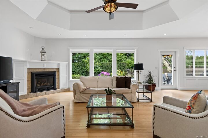 Property Photo:  2331 Suffolk Cres  BC V9N 3Z4 