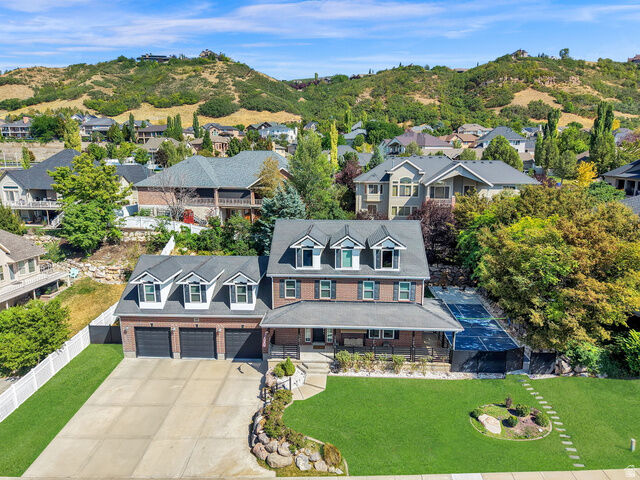 Property Photo:  4433 S Devonshire Dr E  UT 84010 