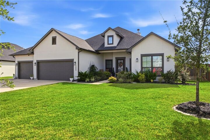 Property Photo: 3009 Wolfpack Loop TX 77808
