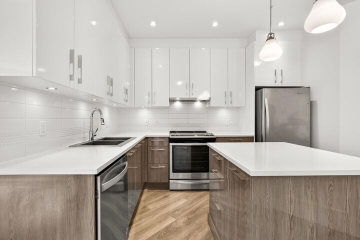 Property Photo:  20829 77A Avenue 218  BC V2Y 0Y5 