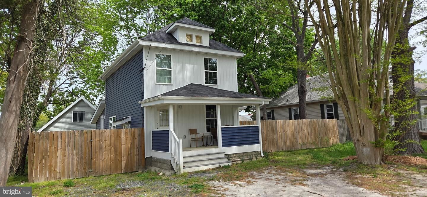 Property Photo:  505 E Lincoln Avenue  MD 21804 