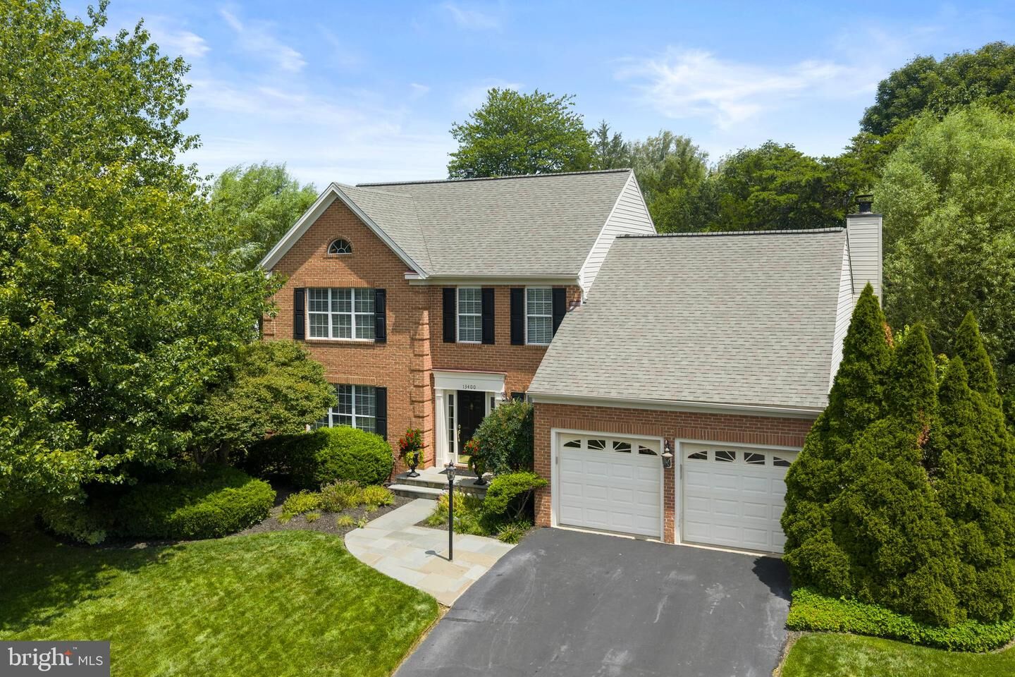 Property Photo:  13400 Hudson Place  VA 20136 