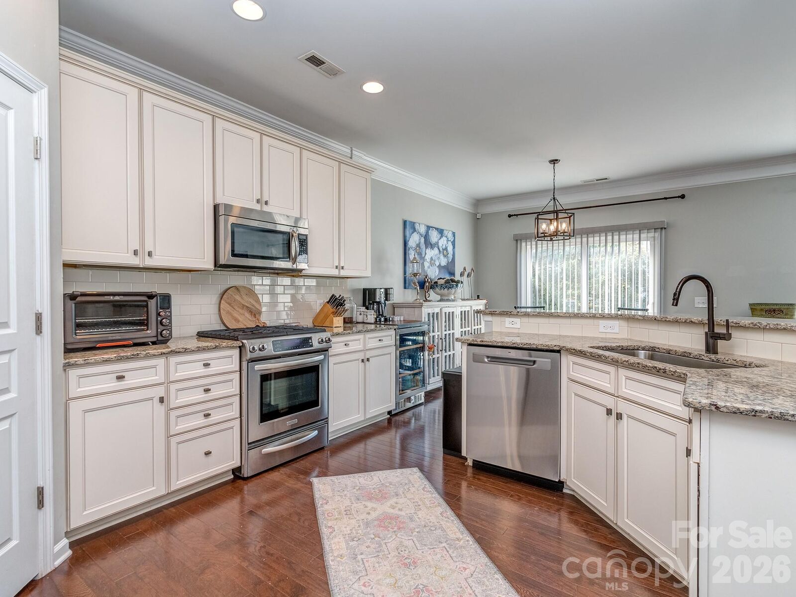 Property Photo:  5951 Carrollton Lane  NC 28210 