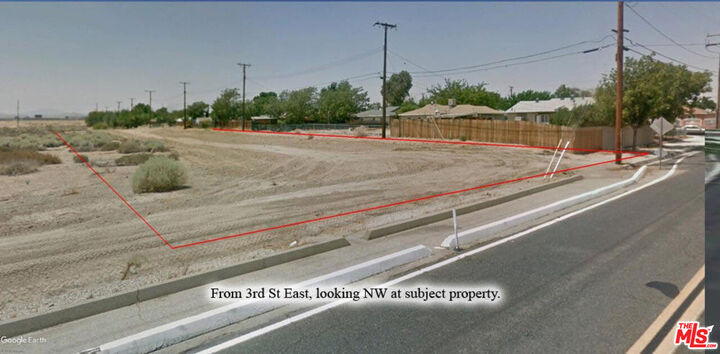 Property Photo:  3 Vac Ste/Vic Carolside Ave  CA 93550 
