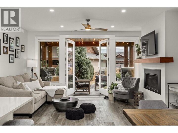 4000 Redstone Crescent 210 — photo 1