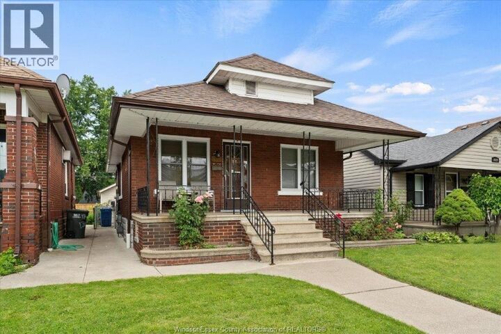 Property Photo:  1663 Elsmere  ON N8X 4H5 
