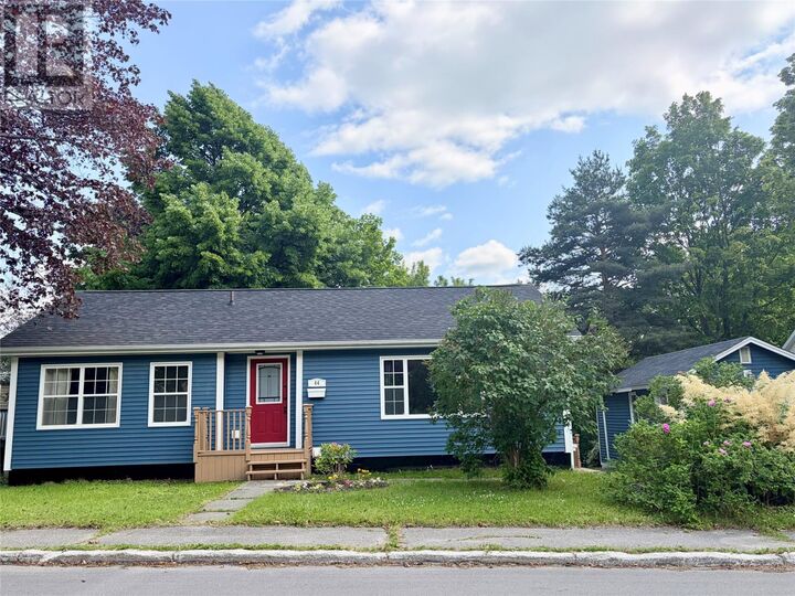 44 North Street — photo 1