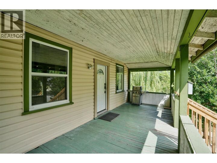 Property Photo:  703 Pine Street  BC V1L 2K3 