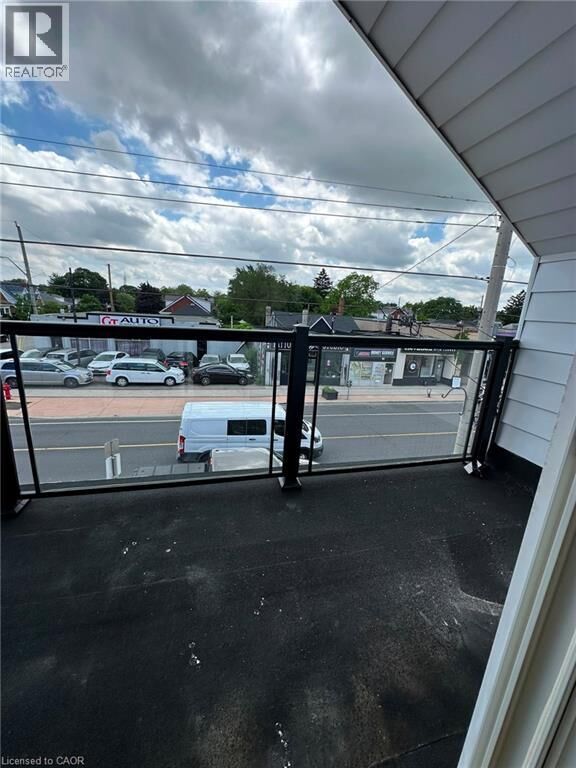 Property Photo:  413 Concession Street Upper  ON L9A 1B8 