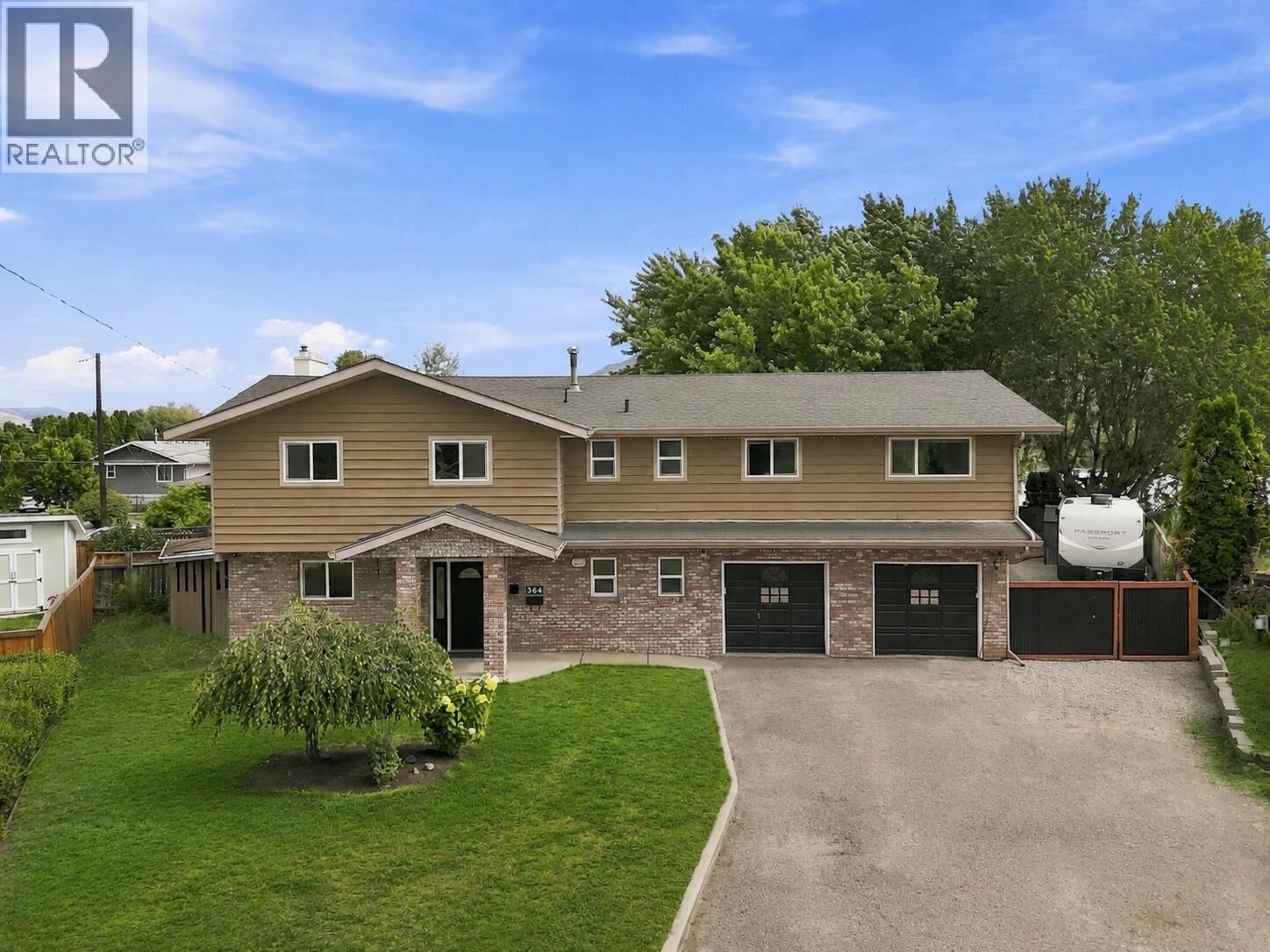 Property Photo:  364 Collingwood Drive  BC V2B 6B3 
