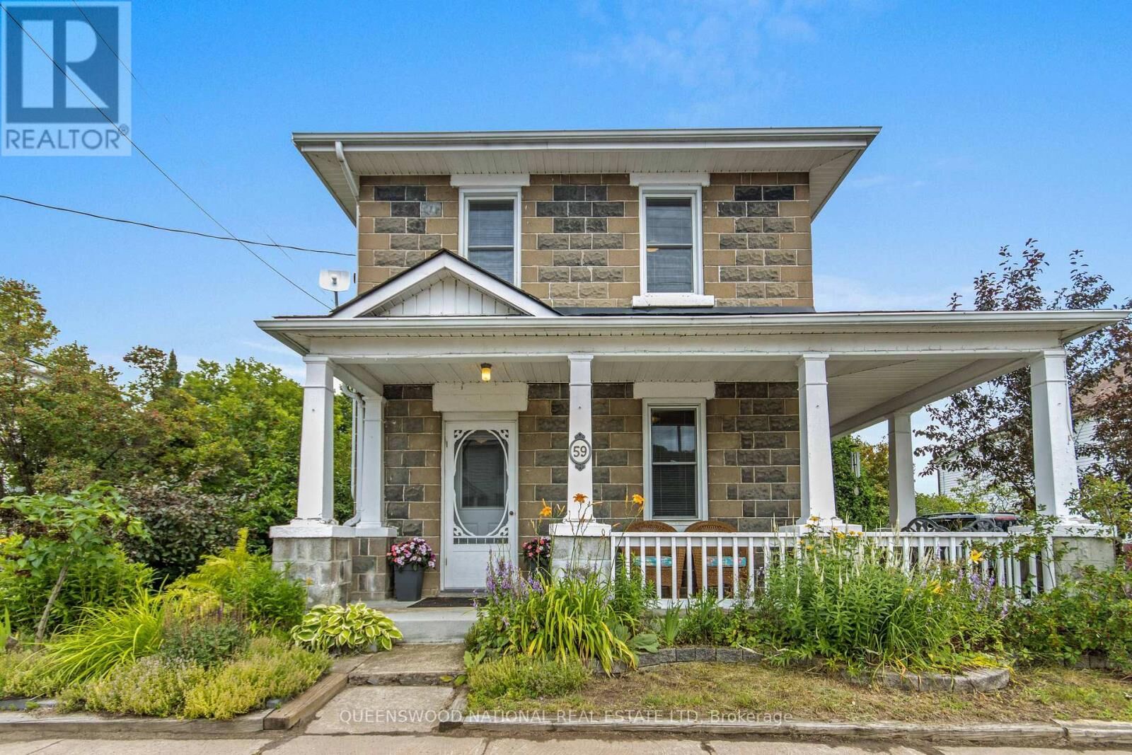 Property Photo:  59 Bay Street  ON K0J 1B0 
