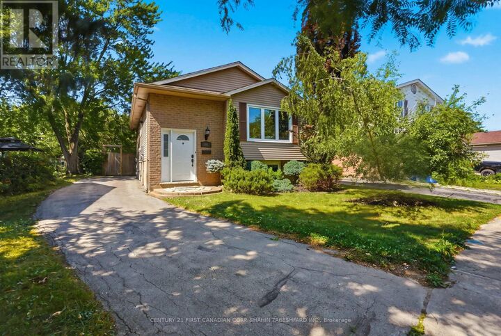 Property Photo: 252 Ardsley Crescent ON N6G 3W7