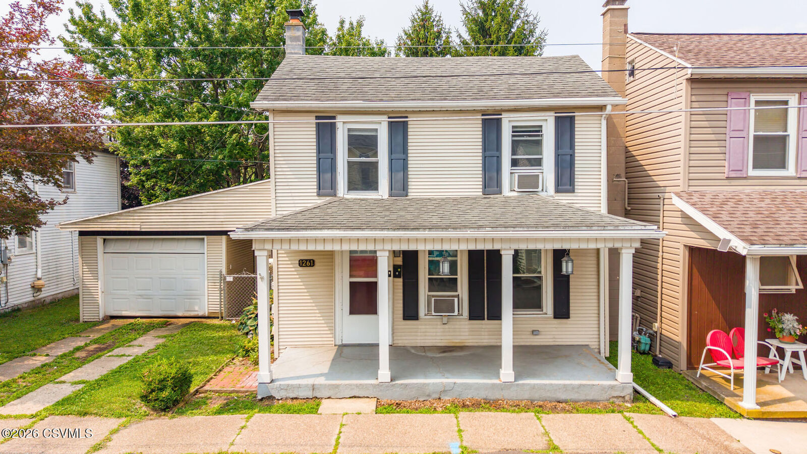 Property Photo:  1261 Vine Street  PA 17821 