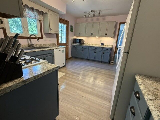Property Photo:  618 Burkhart Avenue  PA 16511 