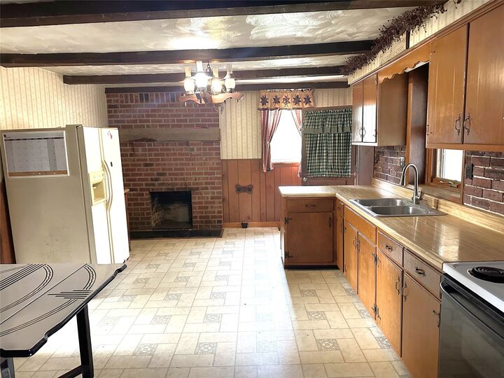 Property Photo:  11073 Route 19 N  PA 16441 