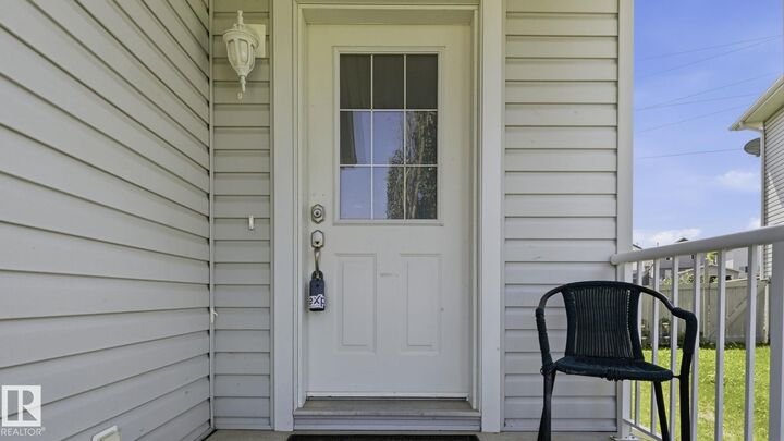 Property Photo: 5507 163 Avenue NW AB T5Y 3L2