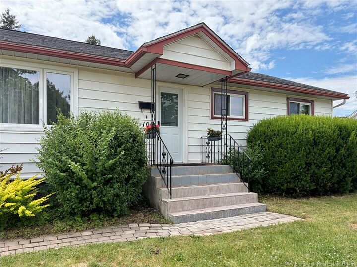 Property Photo:  100 Leeside Drive  NB E1C 4L5 