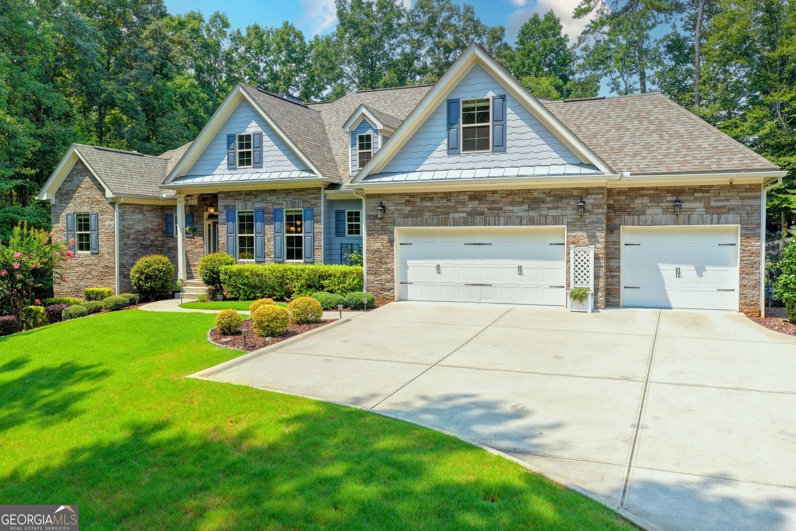 Property Photo: 7640 Campground Road GA 30040