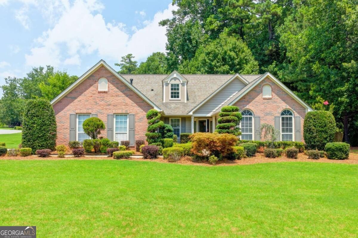 Property Photo: 4110 Idle Grass Place GA 30041