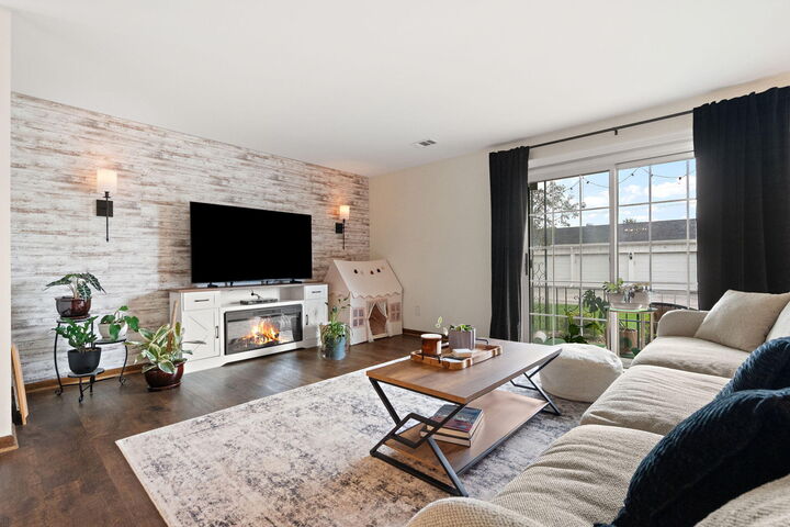 Property Photo:  1238 Camellia Drive 11  IN 46321 