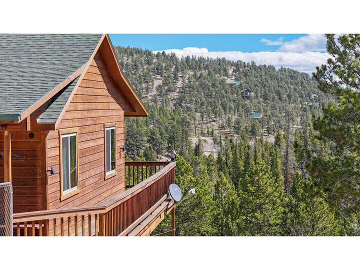 Property Photo:  51 Tenino Ct  CO 80545 