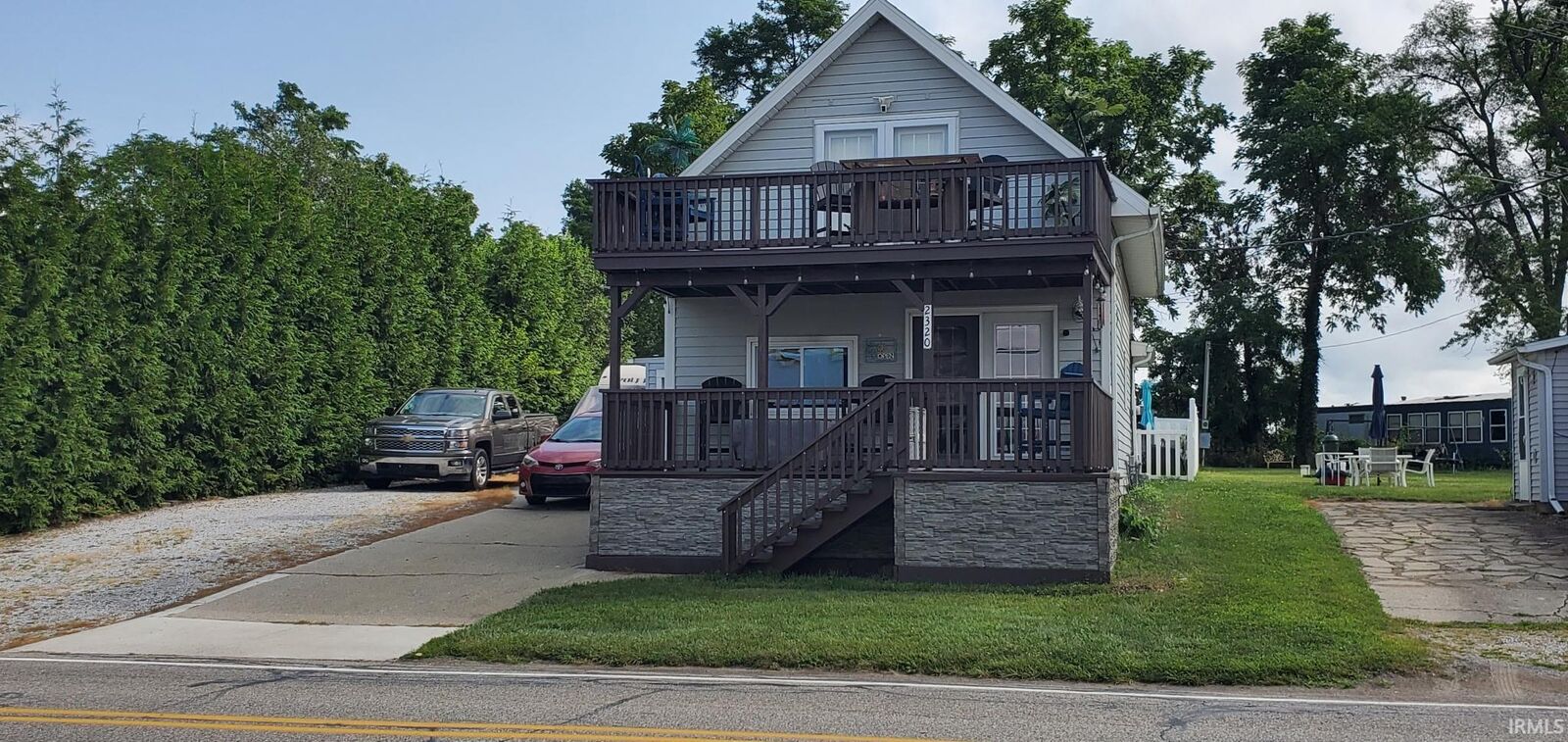 Property Photo: 2320 W Orland Road IN 46703
