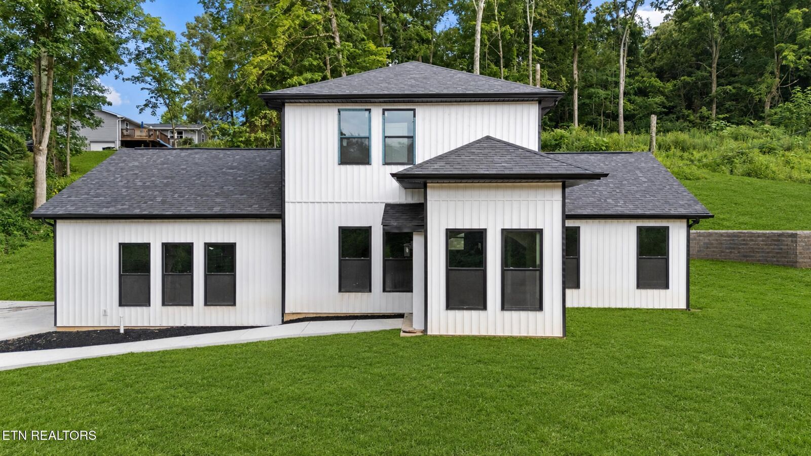 Property Photo: 1045 N Gay St TN 37725