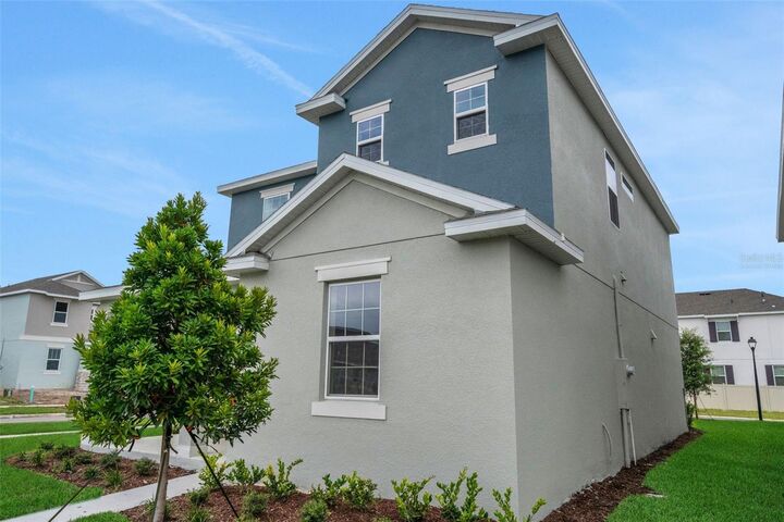 Property Photo: 5137 Blanket Flower Street FL 32712