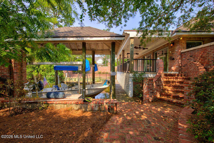 Property Photo: 401 S Caribe Place MS 39507