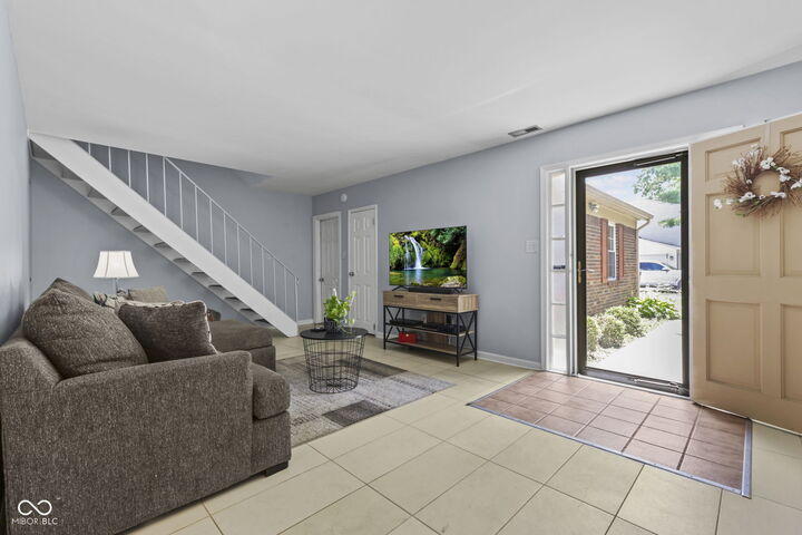 Property Photo: 4632 London Drive IN 46254