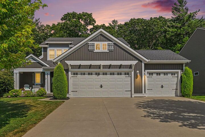 Property Photo: 16964 Arbor Way Drive MI 49448