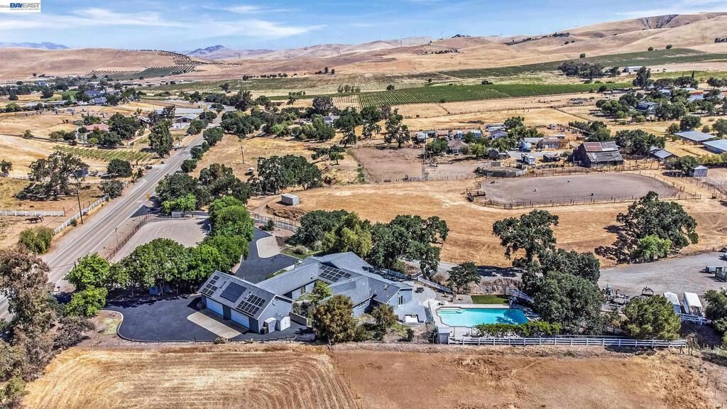 Property Photo:  10040 Tesla Rd  CA 94550 