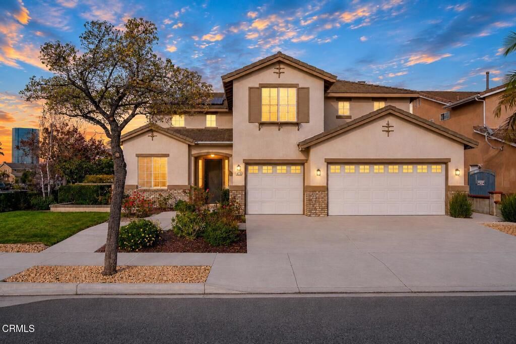 Property Photo: 415 Caliente Way CA 93036