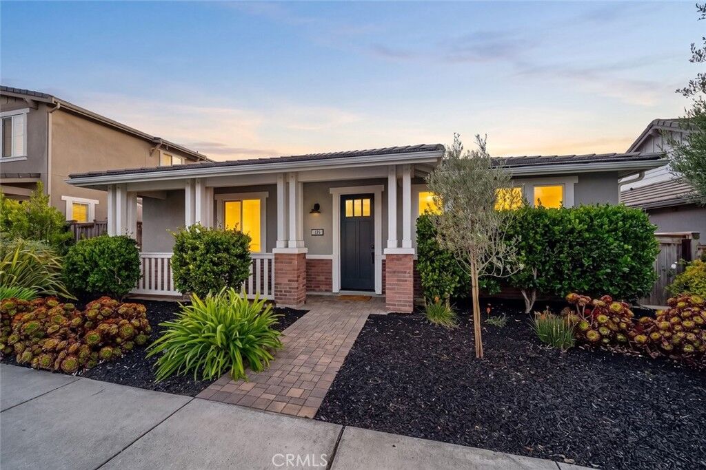 Property Photo:  381 Sage  CA 93401 