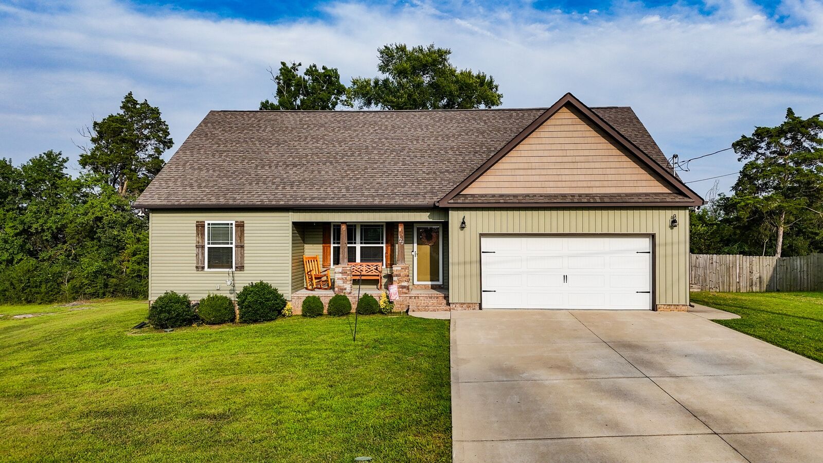 Property Photo:  122 Blue Grass Dr  TN 37160 